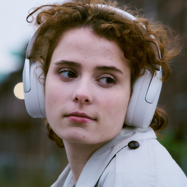 4 Best Wireless Headphones 2025