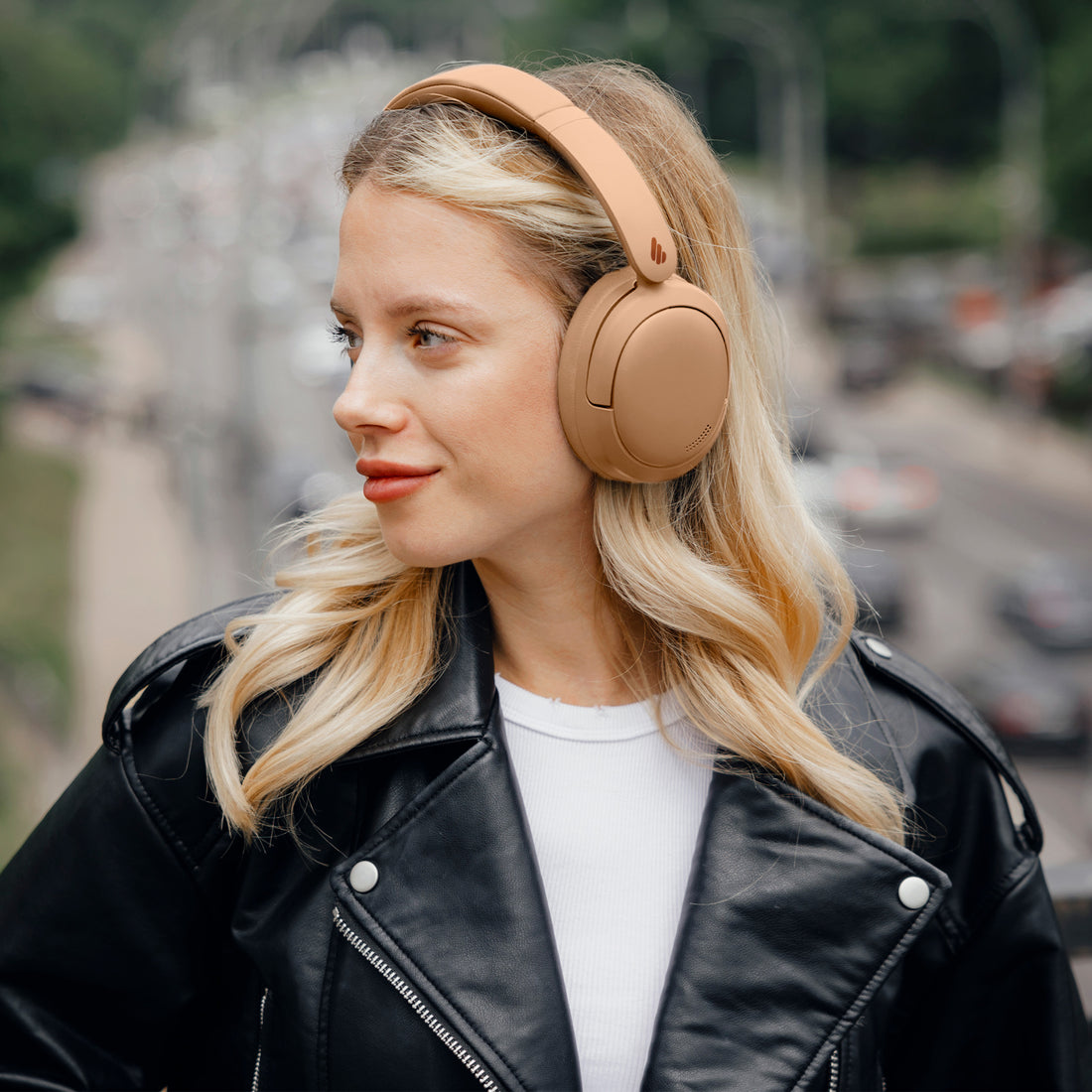 V80 Active Noise Cancelling Headphones